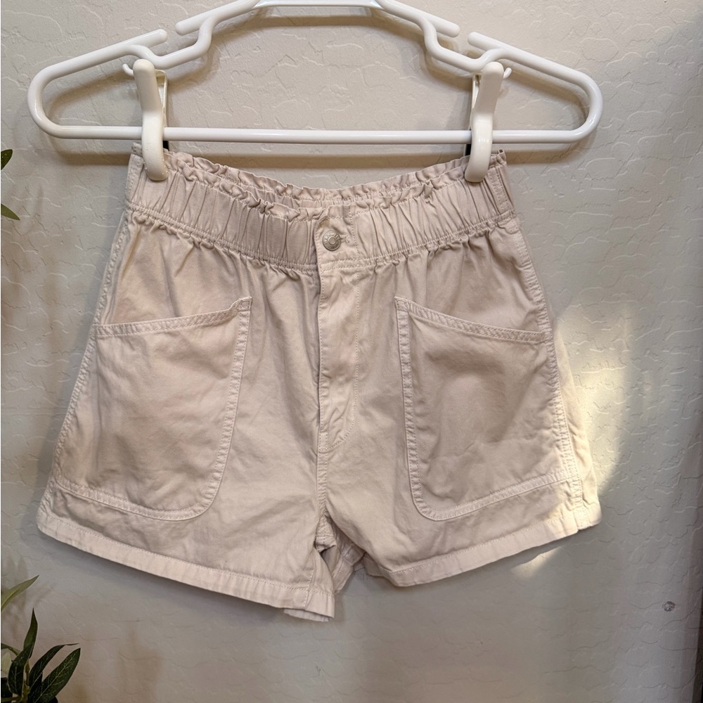 Madewell Light Beige High-Waist Elastic Shorts